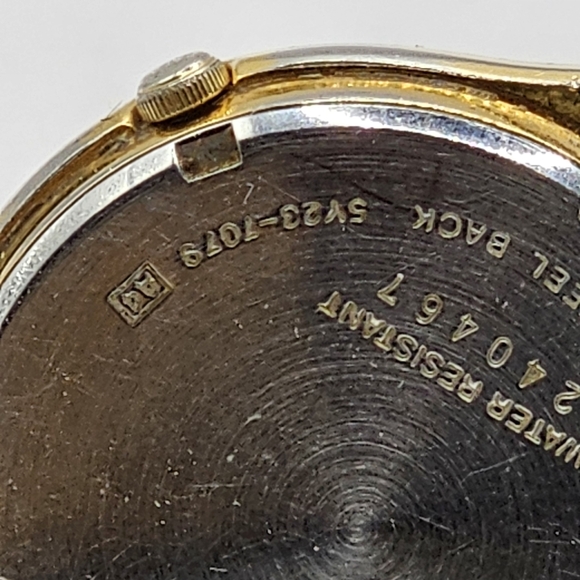 1990's Men's Seiko Mickey Mouse Gold Wristwatch SV23-7079 Day/Date Untested - Picture 7 of 8